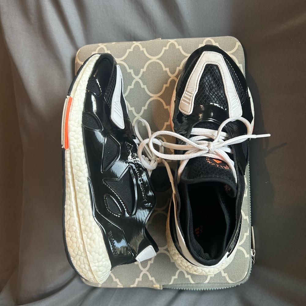 Adidas Ultra Boost 22
“Stella McCartney” - Picture 4 of 11